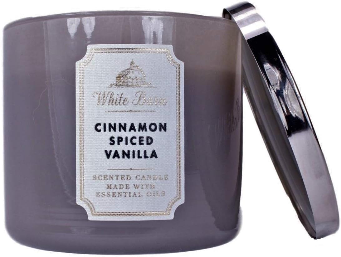 WHITE BARN 3-WICK CANDLE 'CINNAMON SPICED VANILLA'