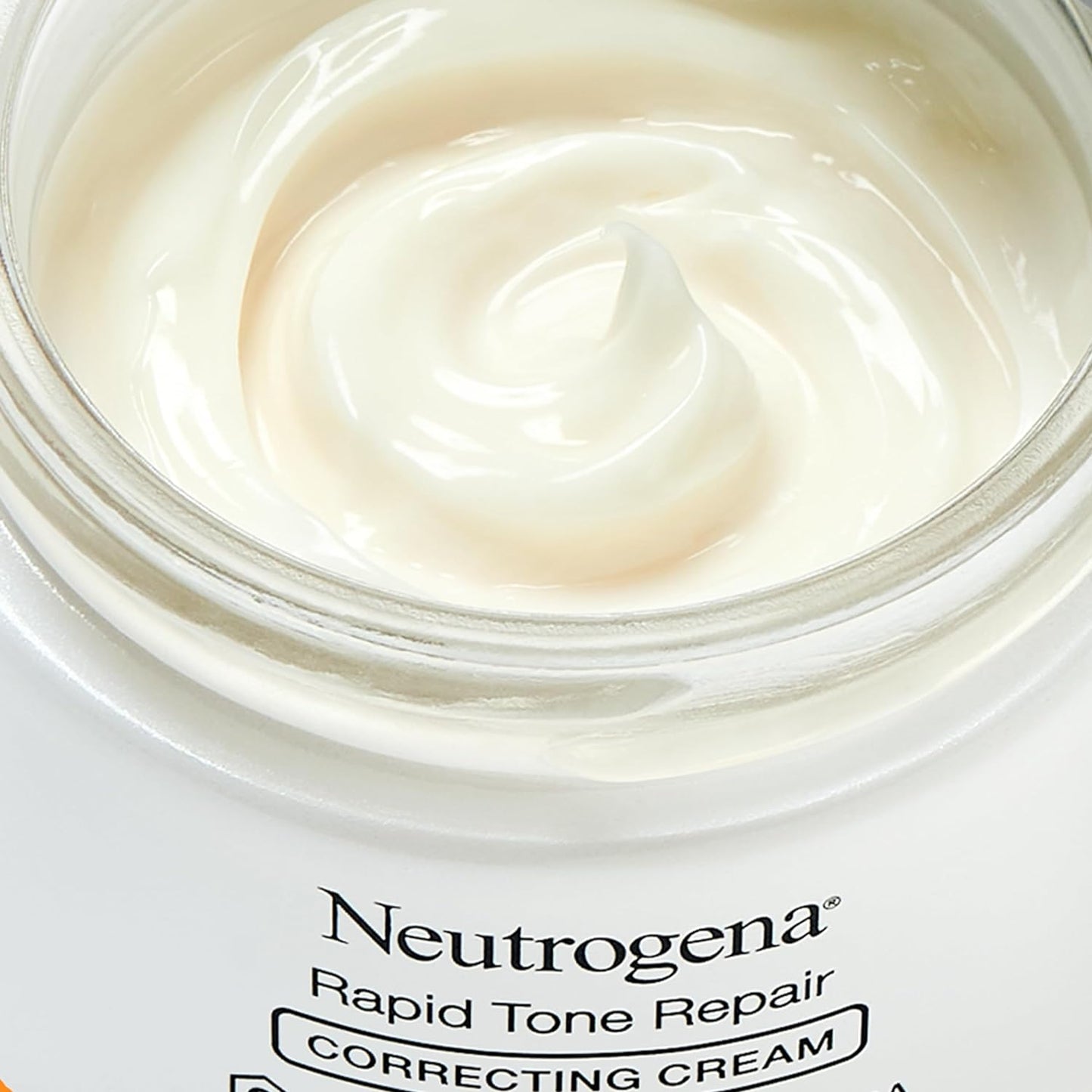 NEUTROGENA RETINOL + VITAMIN C CORRECTING CREAM