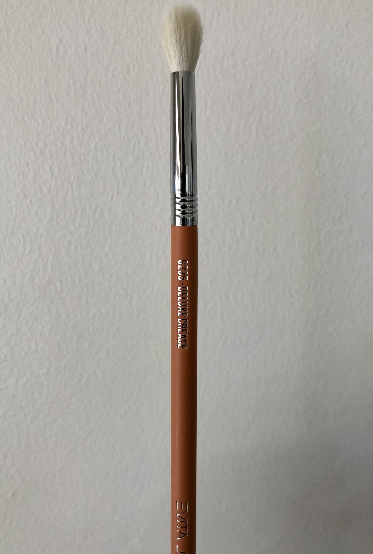 EVITA JOSEPH NUDE G235 DELUXE CREASE BRUSH