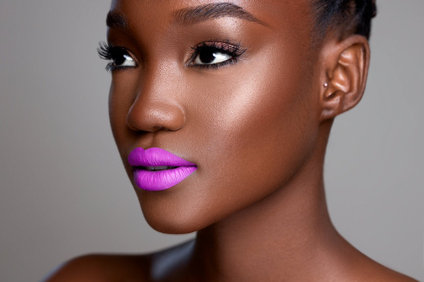 SERWAA BEAUTY - MATTE LIPSTICK