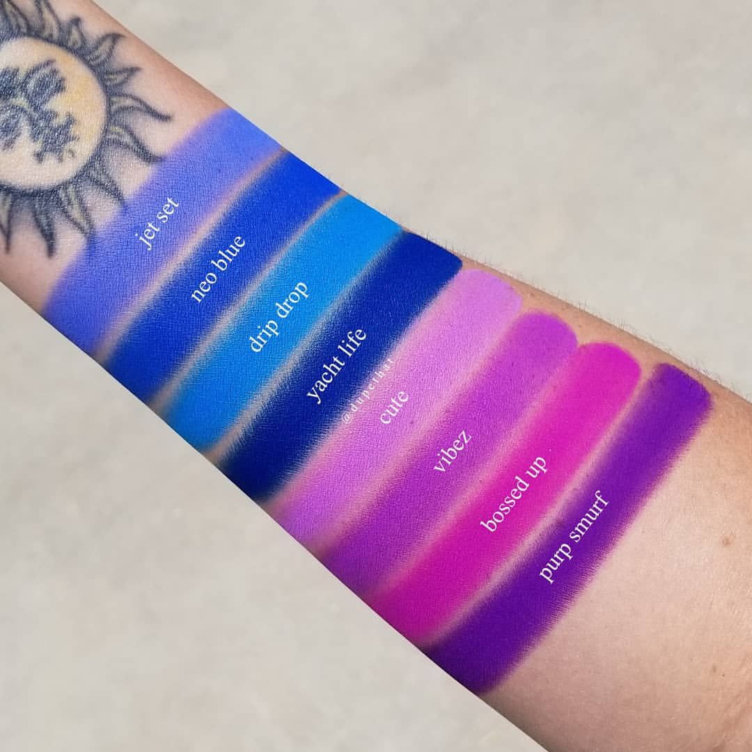 COLOURED RAINE VIVID MATTE PALETTE