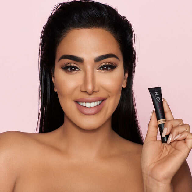 HUDA BEAUTY THE OVERACHIEVER CONCEALER