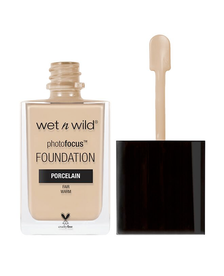WET N WILD PHOTOCUS FOUNDATION